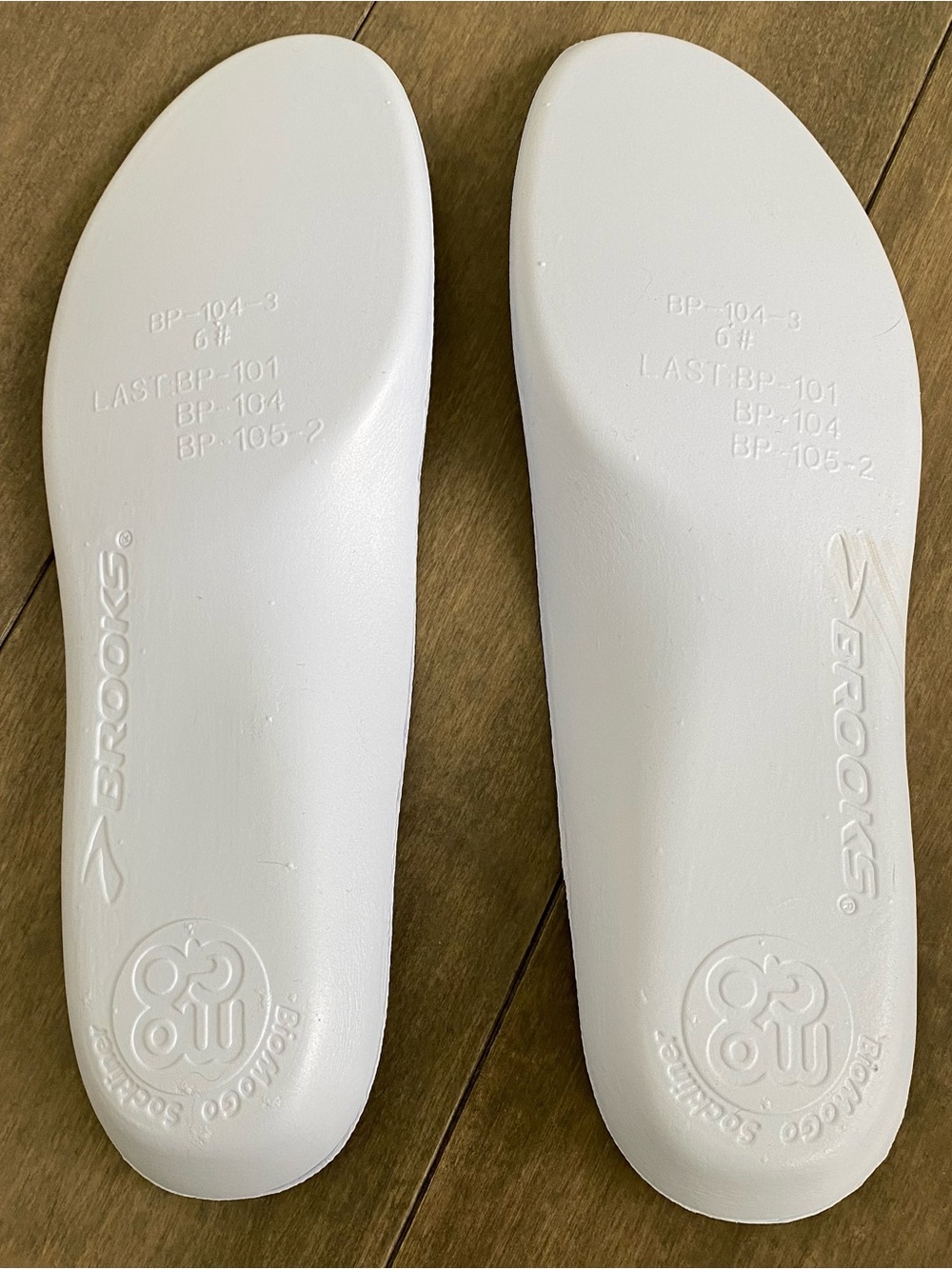 New Brooks Adrenaline GTS 21 Shoe Inserts, Women’s Size 7.5D - Picture 3 of 5